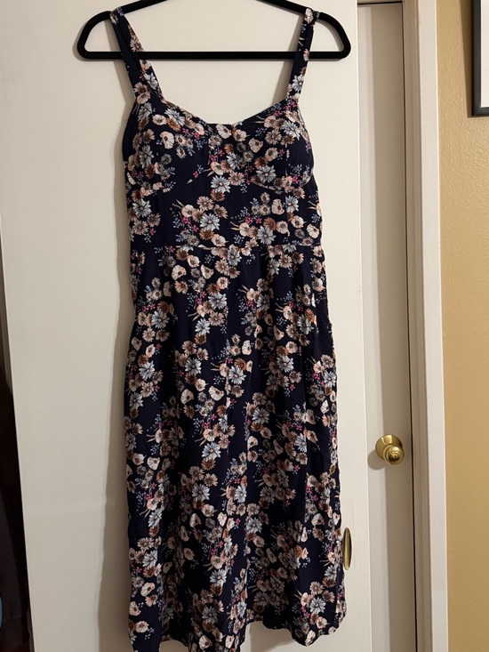 AUW Dresses & Skirts - Floral Summer Dress
